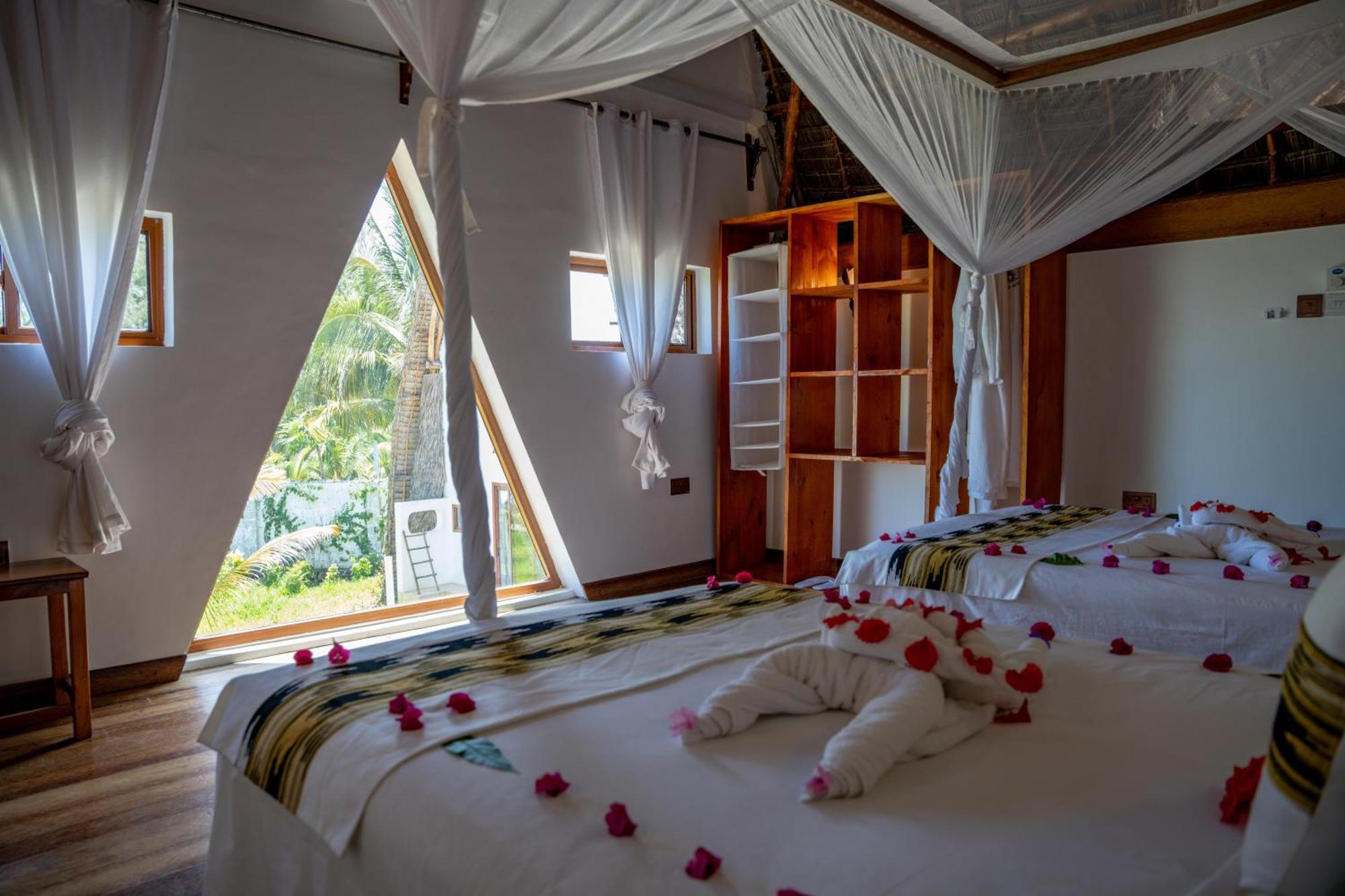 La Perla Beach Resort, Zanzibar - Your Beachfront Private Haven ปวานี มาชังกานี ภายนอก รูปภาพ